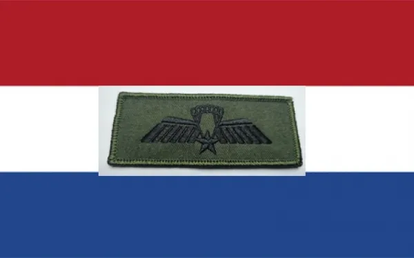 fallschirmspringerabzeichen niederlande freifall